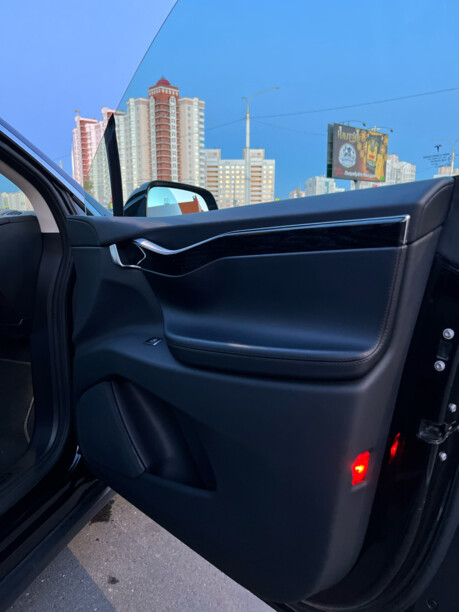 Tesla Model X, 2016 г.