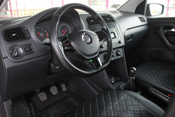 Volkswagen Polo Sedan I · Рестайлинг, 2017 г.