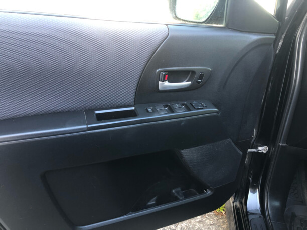 Mazda 5 I, 7 мест, 2006 г.