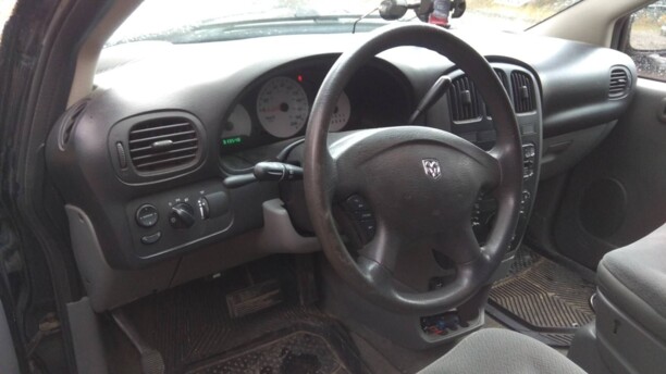 Dodge Grand Caravan IV, 7 мест, 2004 г.