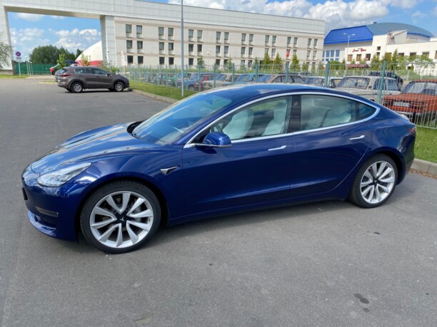 Tesla Model 3, 2019 г.