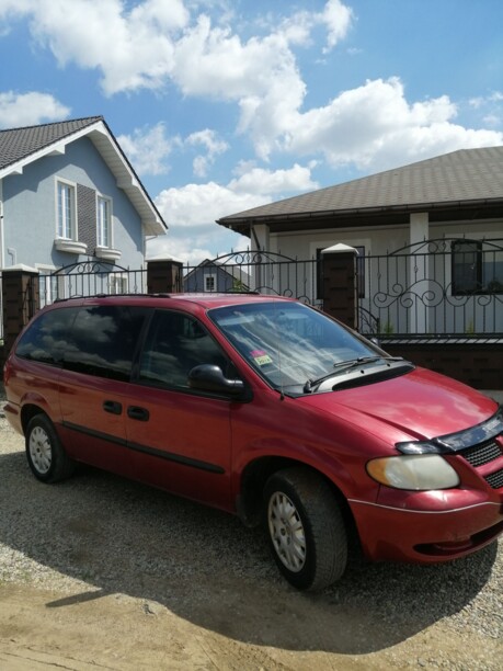 Dodge Grand Caravan IV, 7 мест, 2001 г.