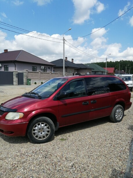Dodge Grand Caravan IV, 7 мест, 2001 г.