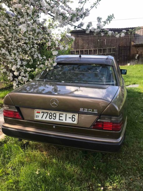 Mercedes-Benz E-Класс W124, S124, C124, A124, 1987 г.