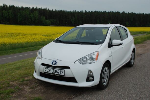 Toyota Prius C I, 2014 г.