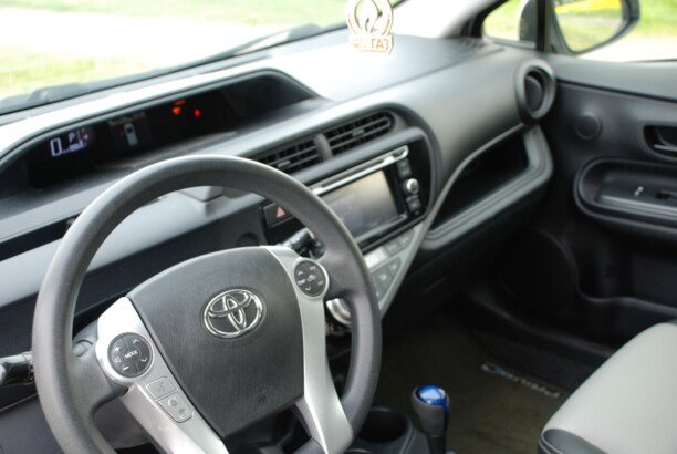 Toyota Prius C I, 2014 г.
