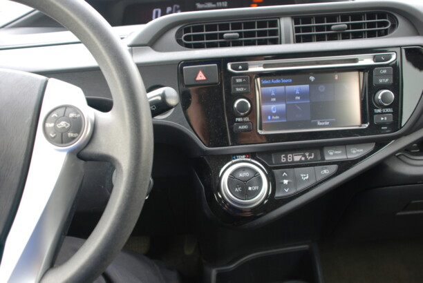 Toyota Prius C I, 2014 г.