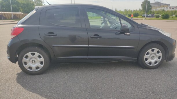 Peugeot 207 I · Рестайлинг, 2009 г.