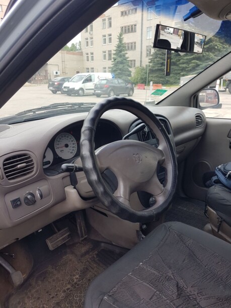 Dodge Caravan IV, 7 мест, 2003 г.