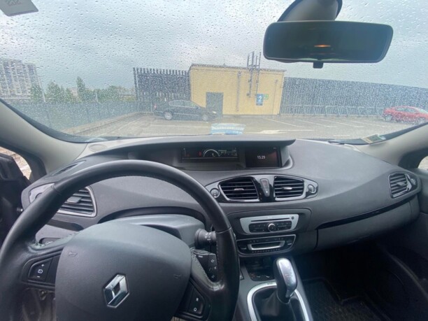 Renault Grand Scenic III · 2-й рестайлинг, 7 мест, 2016 г.