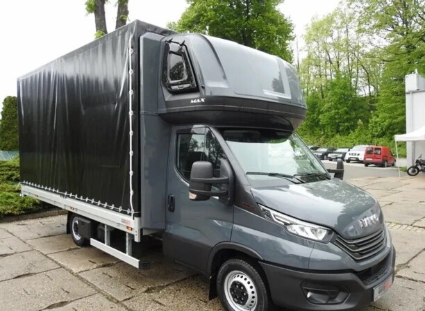 Iveco Daily 35S18, 2022 г.