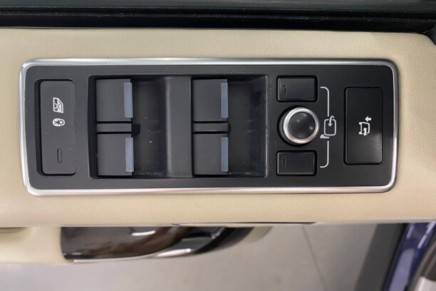 Land Rover Range Rover IV, 2017 г.