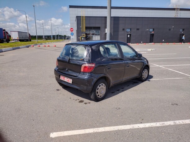 Toyota Yaris I (P1), 2001 г.