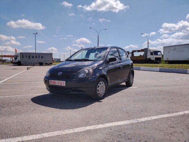 Toyota Yaris I (P1), 2001 г.