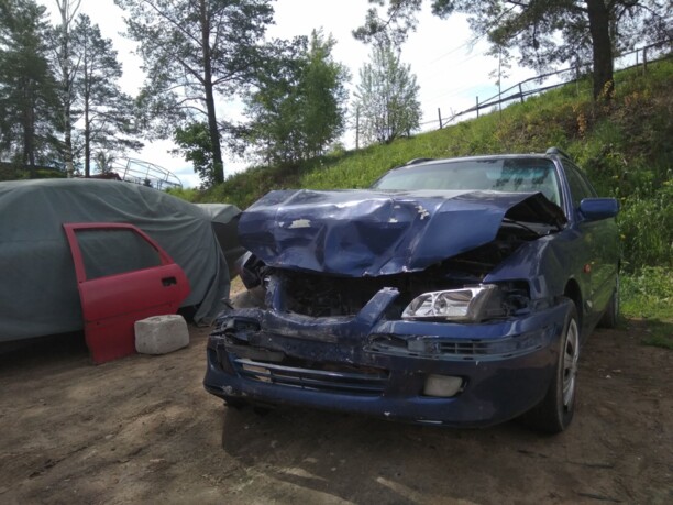 Mazda 626 GF, 2000 г.