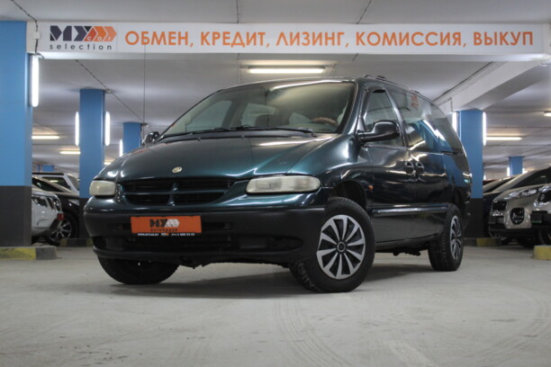 Chrysler Voyager III, 7 мест, 1999 г.