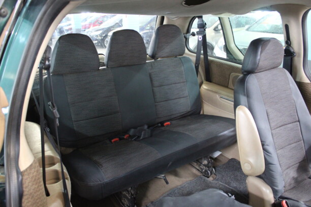 Chrysler Voyager III, 7 мест, 1999 г.