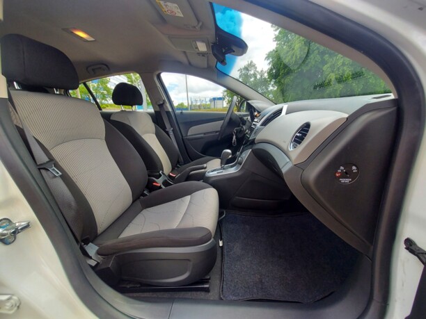Chevrolet Cruze J300 · Рестайлинг, 2014 г.