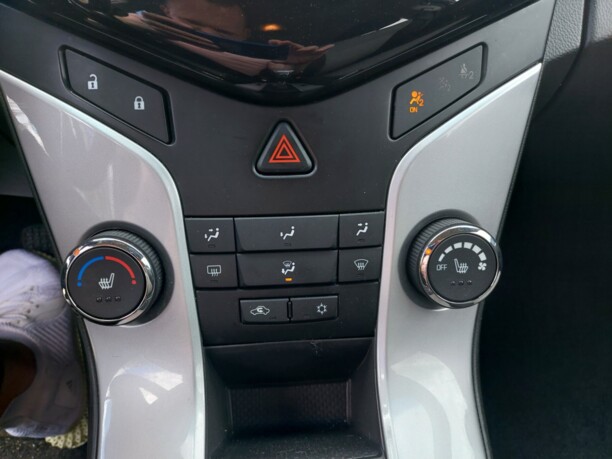 Chevrolet Cruze J300 · Рестайлинг, 2014 г.