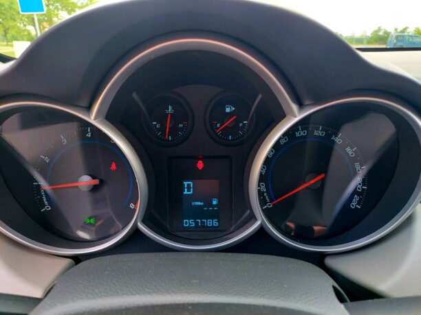 Chevrolet Cruze J300 · Рестайлинг, 2014 г.
