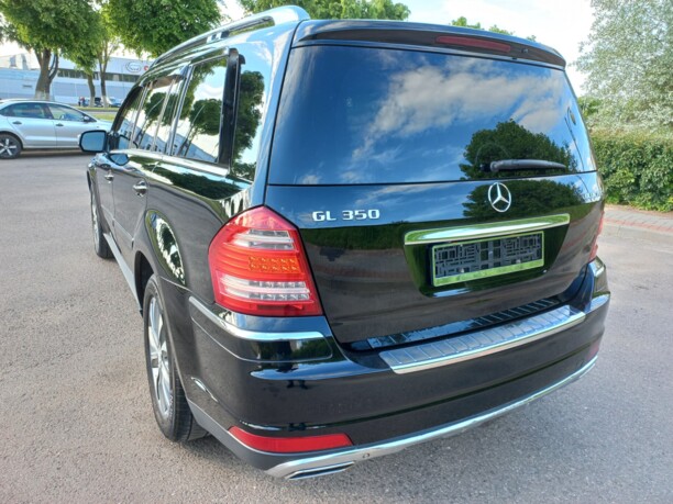 Mercedes-Benz GL-Класс X164 (Рестайлинг), 7 мест, 2010 г.