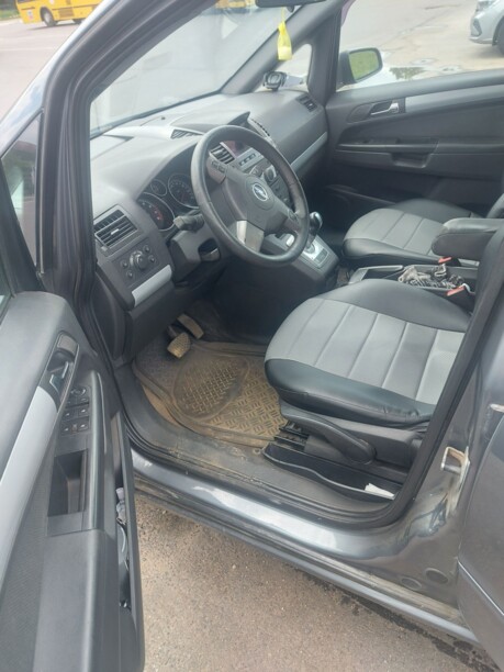 Opel Zafira B, 7 мест, 2006 г.