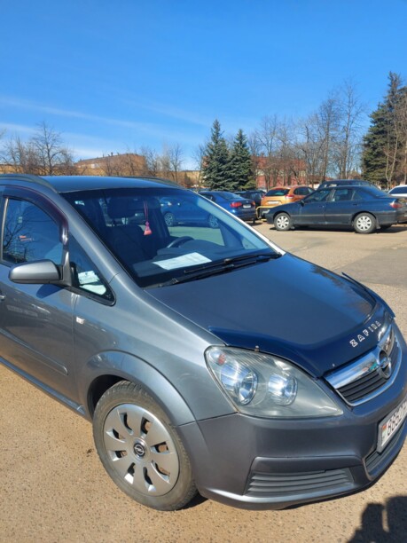 Opel Zafira B, 7 мест, 2006 г.