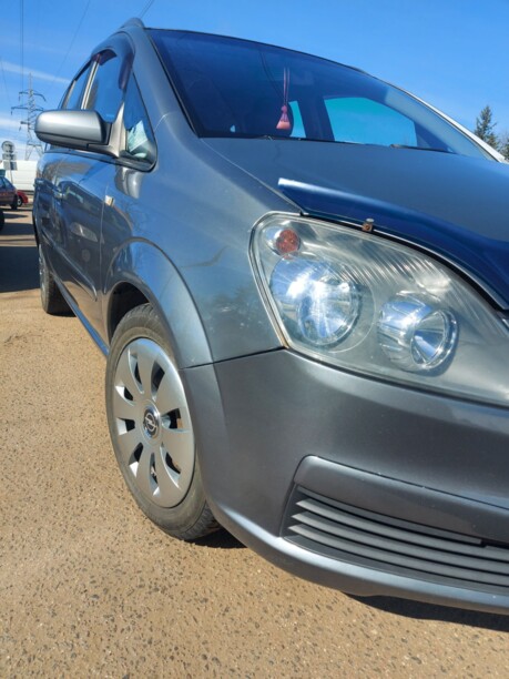 Opel Zafira B, 7 мест, 2006 г.