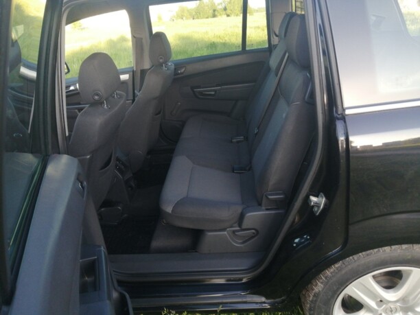 Opel Zafira B · Рестайлинг, 7 мест, 2010 г.