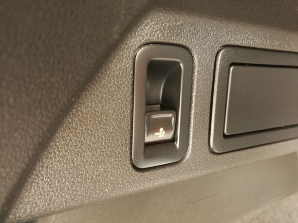 Volkswagen Tiguan II, 2019 г.