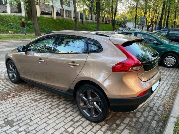 Volvo V40 II, 2013 г.