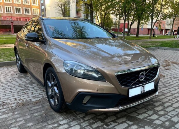 Volvo V40 II, 2013 г.