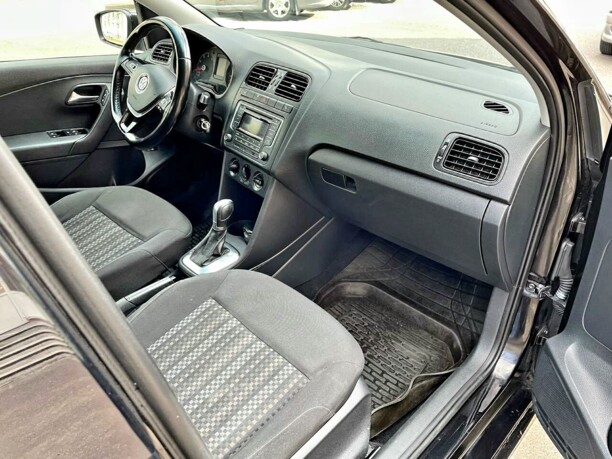 Volkswagen Polo Sedan I · Рестайлинг, 2017 г.
