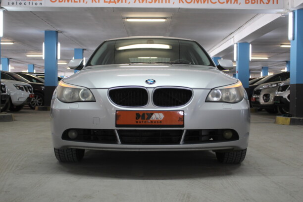 BMW 5 серия E60, E61, 2005 г.