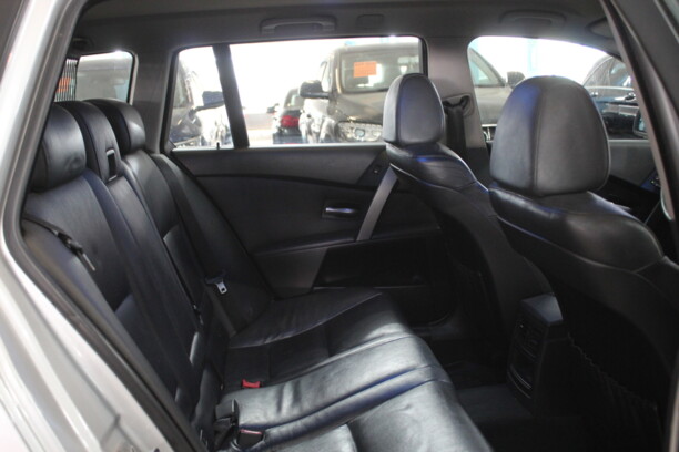BMW 5 серия E60, E61, 2005 г.