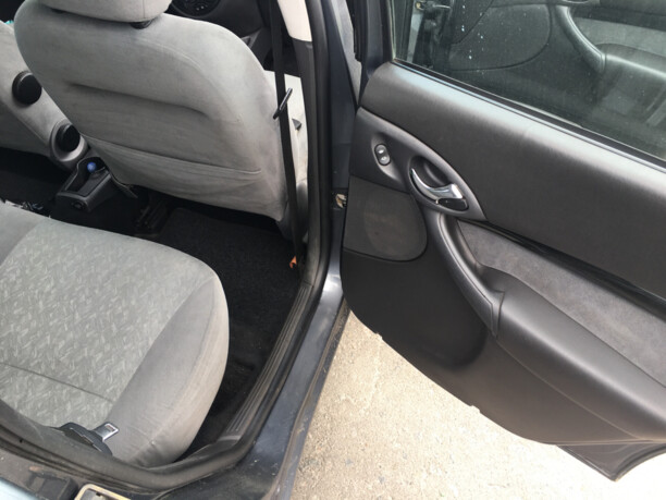 Ford Focus I · Рестайлинг, 2004 г.
