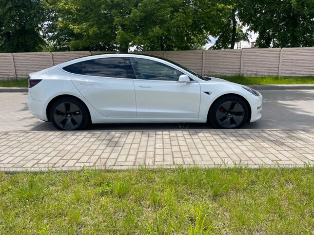 Tesla Model 3, 2020 г.
