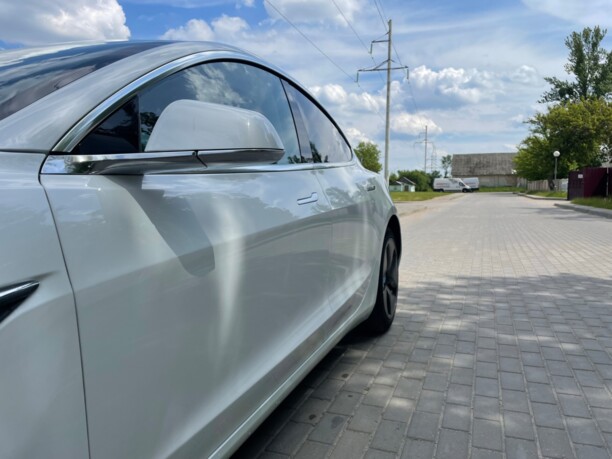 Tesla Model 3, 2020 г.