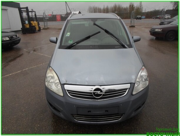 Opel Zafira B, 7 мест, 2008 г.