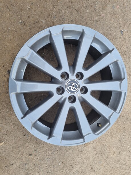 Toyota 7.5x19 5x114.3 4 шт.