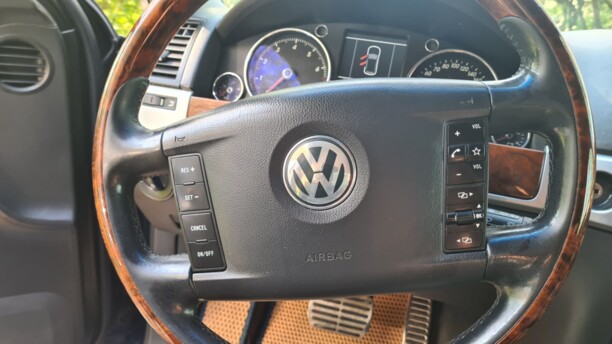 Volkswagen Touareg I, 2006 г.