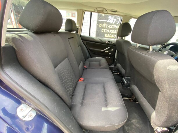 Volkswagen Golf IV, 2001 г.