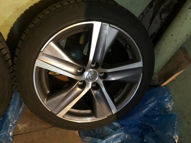 Lexus 8x18 5x114.3 4 шт.