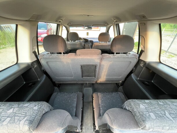 Opel Zafira A, 7 мест, 2002 г.