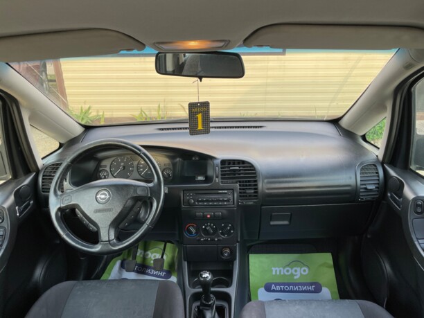 Opel Zafira A, 7 мест, 2002 г.