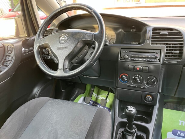 Opel Zafira A, 7 мест, 2002 г.