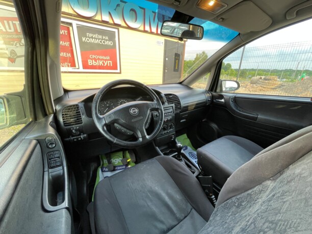 Opel Zafira A, 7 мест, 2002 г.
