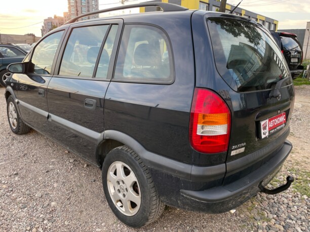 Opel Zafira A, 7 мест, 2002 г.