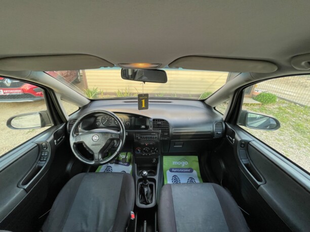 Opel Zafira A, 7 мест, 2002 г.