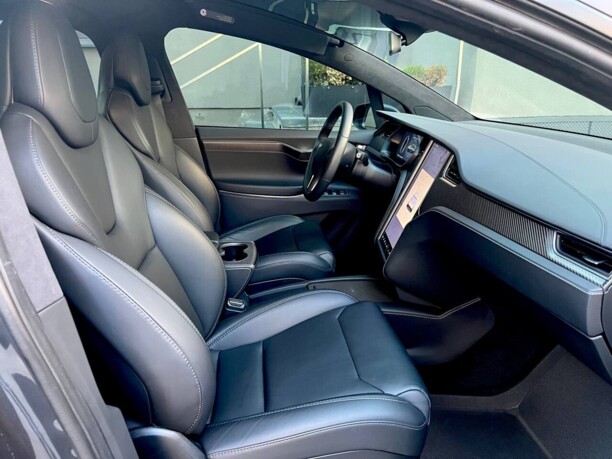 Tesla Model X, 2019 г.